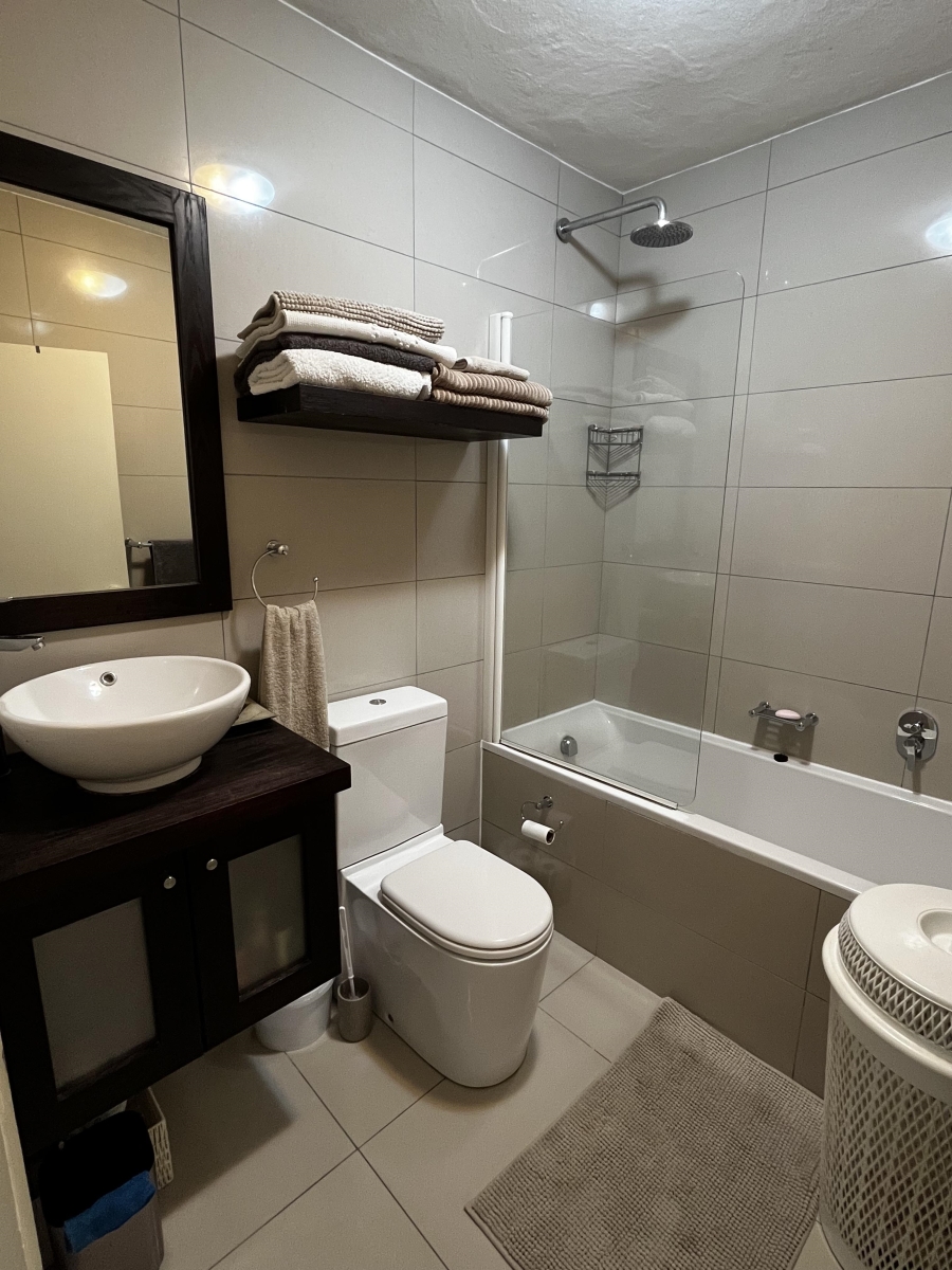 To Let 3 Bedroom Property for Rent in Poortjies Western Cape